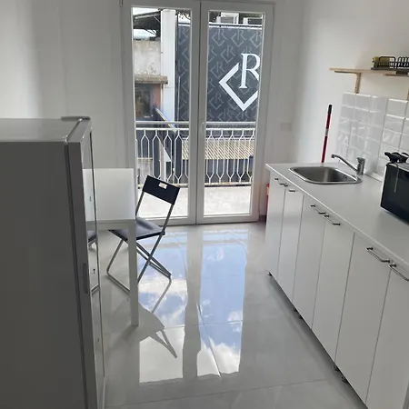 Guest house Travelershome Airport 600m To Airport Ciampino